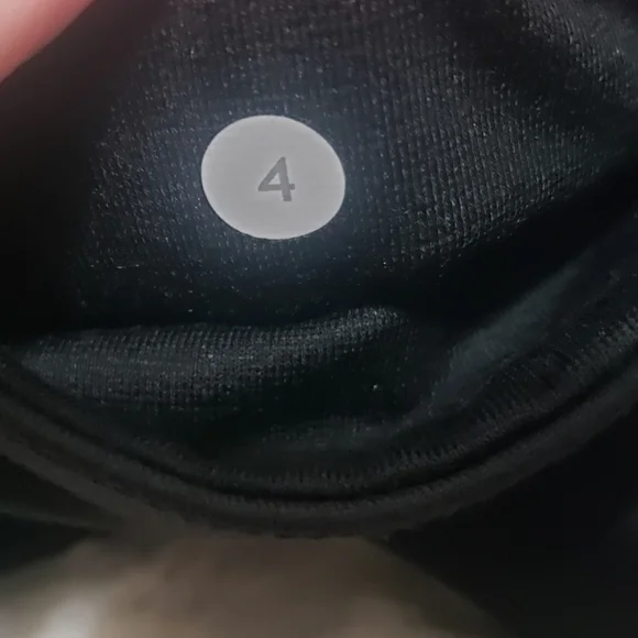 Lululemon Sz 4 Wunder Under Pant In Fuschia & Black Tie-Dye - Picture 9 of 12